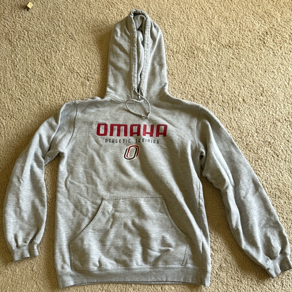 University of Nebraska Omaha sweatshirt